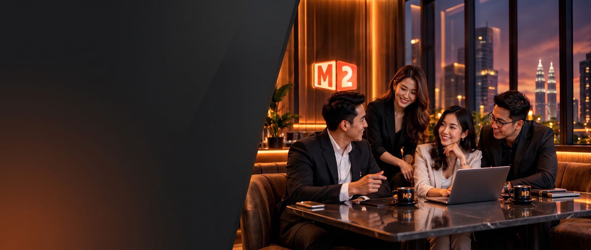 Rakan kongsi M2 bertemu di sebuah lounge di Kuala Lumpur